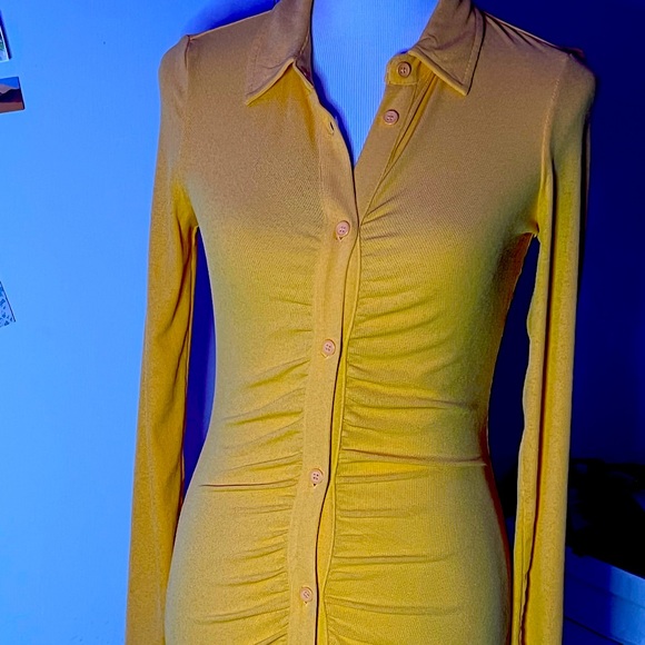 Yellow long dress - Picture 1 of 5